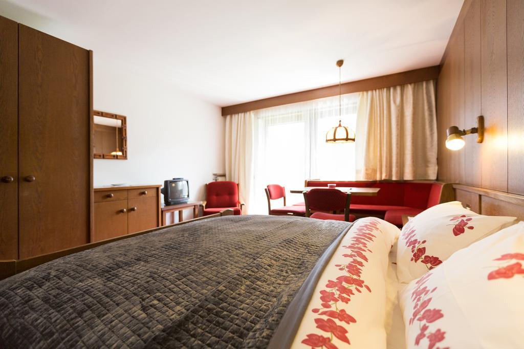 Apartments Meisules Ορτιζέι Εξωτερικό φωτογραφία